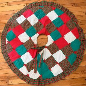 Handmade Vintage Tree Skirt